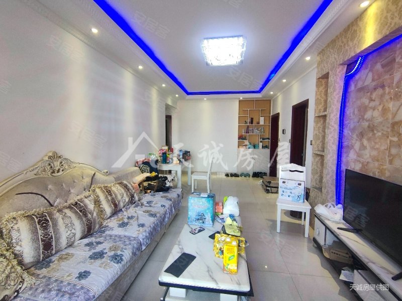 降价啦降价啦 七一 电梯大套二 带车位 精装修,唐安银座二手房,59.