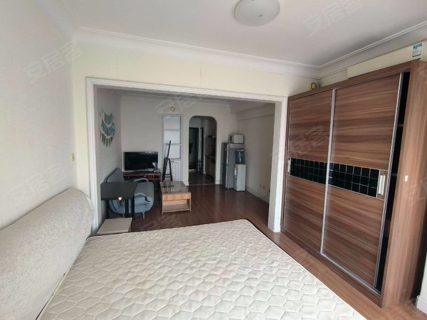 大连高新园区数码路亿达软景e居亿达软景e居 近软景中心 中辰 理工