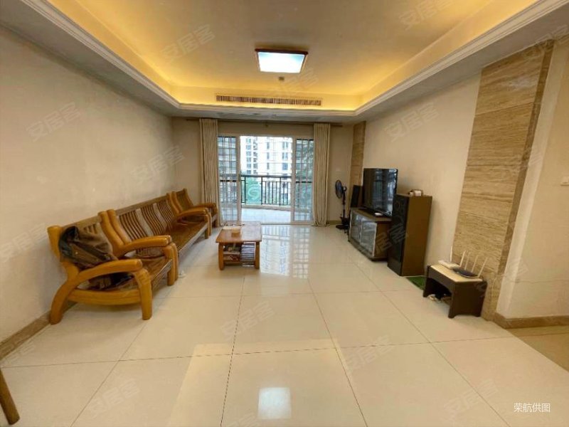 190万桂雅路旁保利21世家精装3房拎包入住急