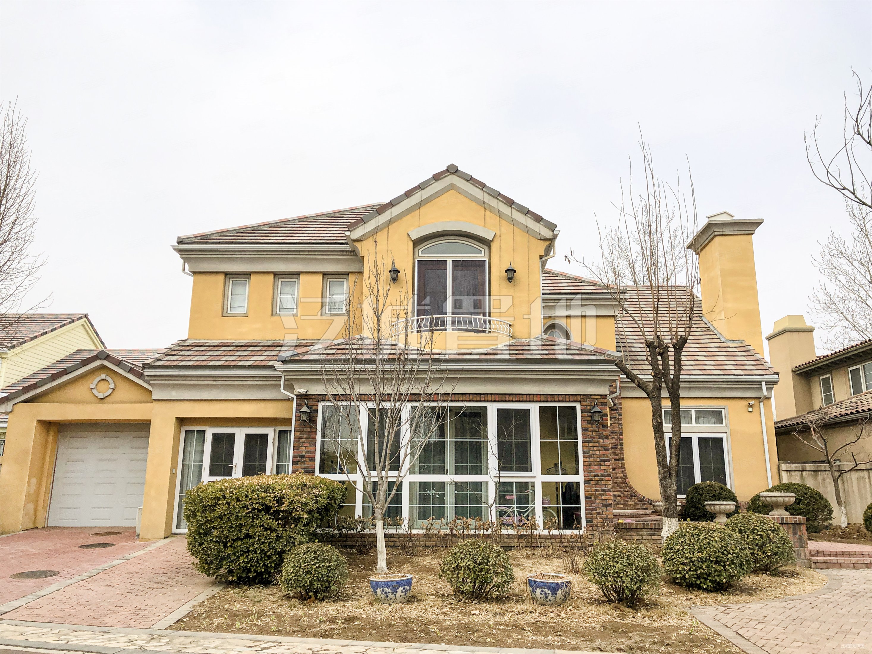 珠江壹千栋5室3厅5卫625.26㎡南北3100万