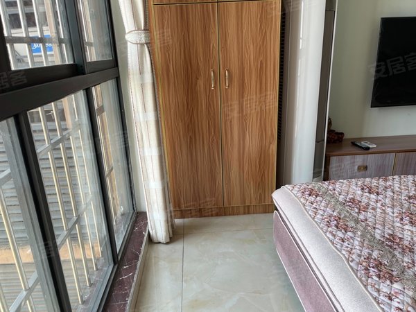 重庆潼南潼南城区上品景苑江北隆鑫商圈旁边,挨到朝阳(小)学出租房源