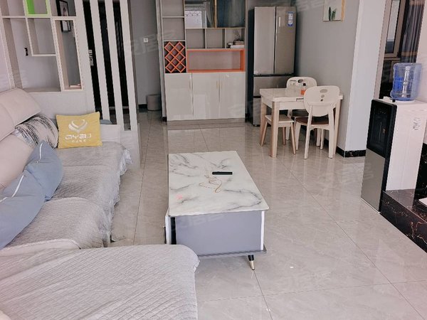 湾出租浩正渼林湾两室1650豪华装修邻哈弗技术蜂巢农大爱情广场出租