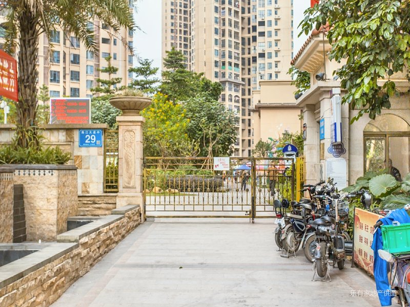 使用面积很高 车位充足,鑫月城二手房,65万,3室2厅,1卫,89平米-惠州