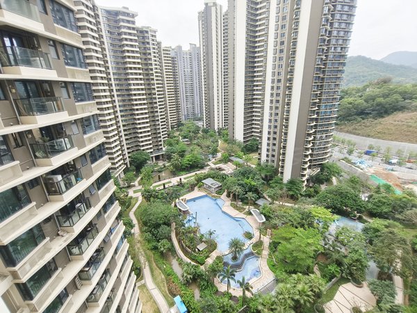 珠海横琴湾仔华发峰景湾华发峰景湾 3室2厅2卫  电梯房 精装修98平米