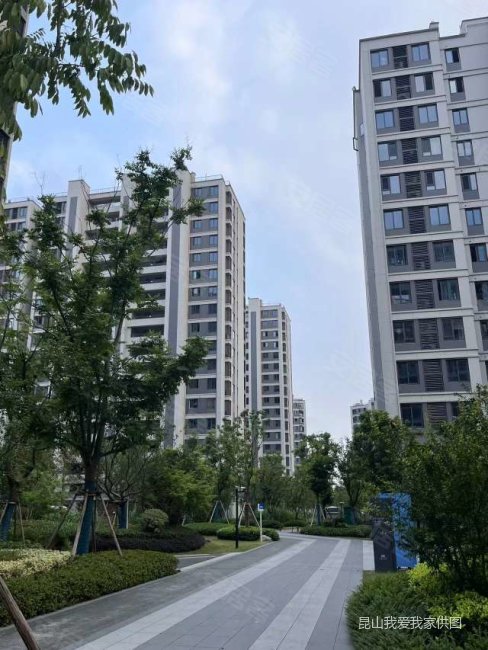 昆山房产网>昆山二手房>巴城二手房>阳澄湖二手房>华府庄园>488_650竖