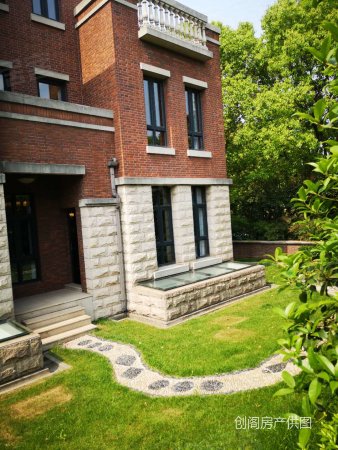 江阴城东核芯 高端纯别墅区 世家英伦风格 超低容积率值得拥有