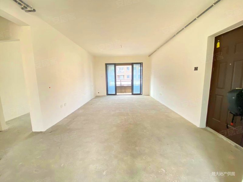 龙湖听蓝湾一期 南北通透 次新房 双卫 高楼层视野好