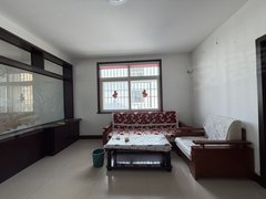 青岛平度李园桥苑小区步梯2楼带小三居拎包入住出租房源真实图片