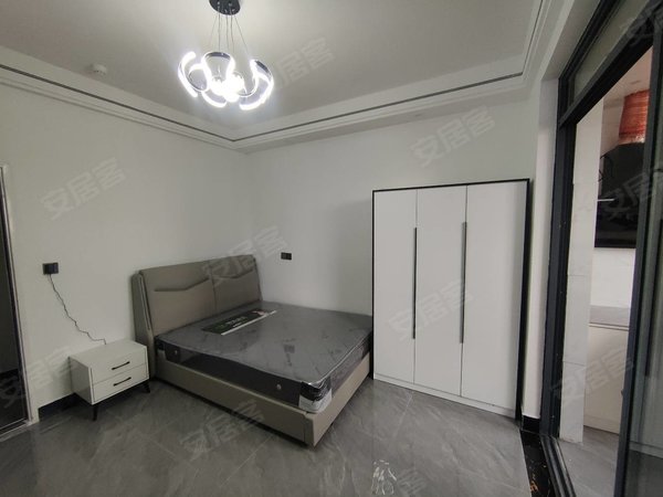 华宇医院对面双川小区朝南主卧独立内卫押一付一