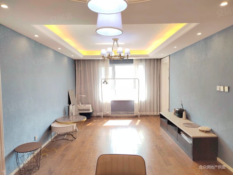 9000多一平买万科精装修这还不够性价比么随时看房