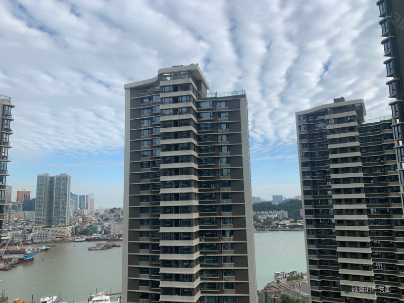 珠海房产网>珠海二手房>横琴二手房>湾仔二手房>华发峰景湾>