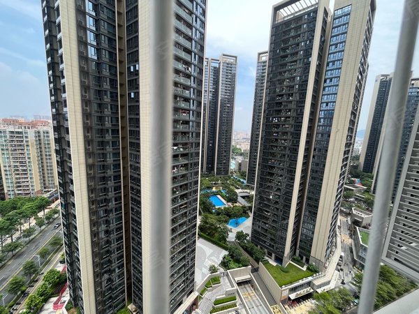 深圳宝安沙井万科星城(商住楼)沙井万科一房实拍图片全屋精装家私家电