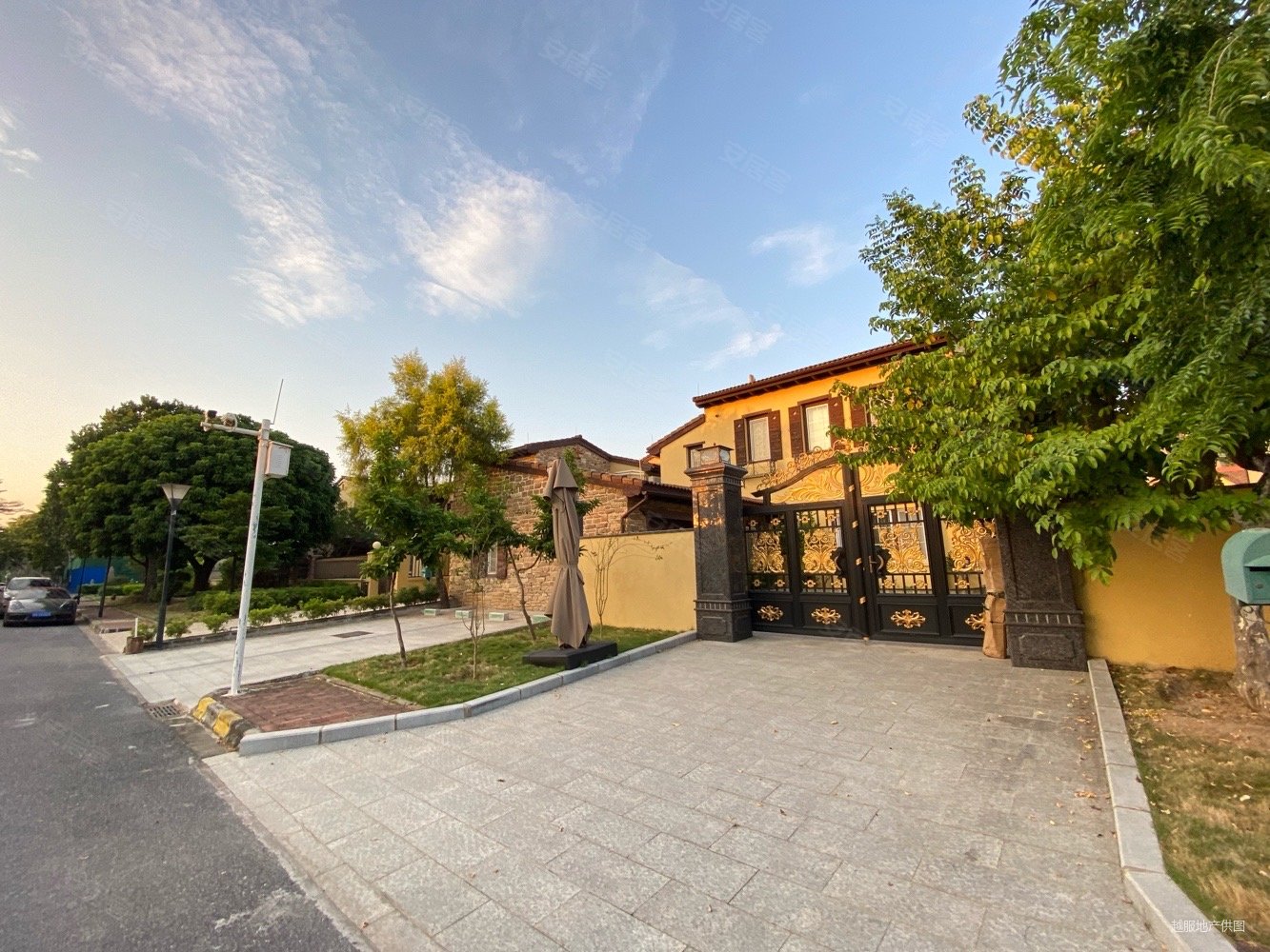 南沙水晶湾蕉门河亲水码头独栋别墅豪华装修花园700平