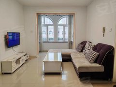 伊犁伊宁市伊宁市开发区白桦林居 步梯六楼 客卧分离 1600押一付一 包暖气物业出租房源真实图片