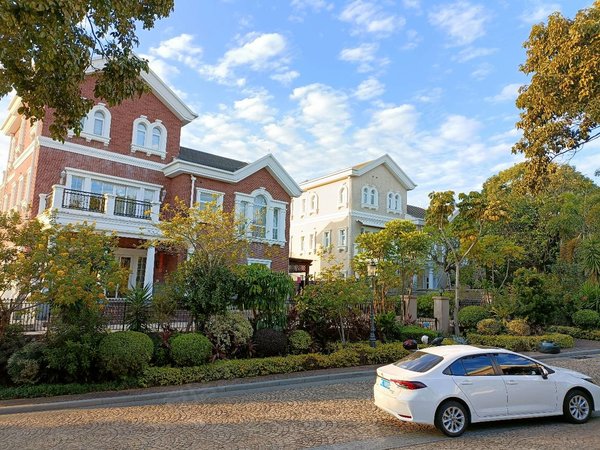 云鹿路租房,宝珊花园精装5房独栋别墅,带家具拎包入住,丰泽租房-泉州