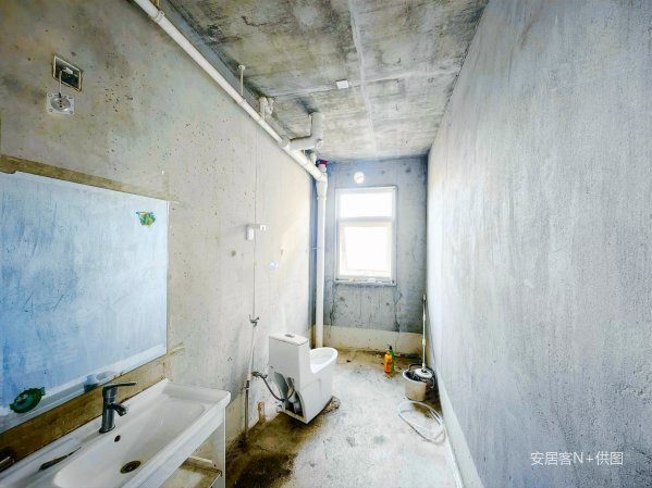 保利心语花园3室2厅2卫112.9㎡南北178万