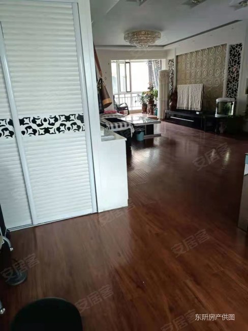 宏利大厦三室二厅二卫精装可按揭