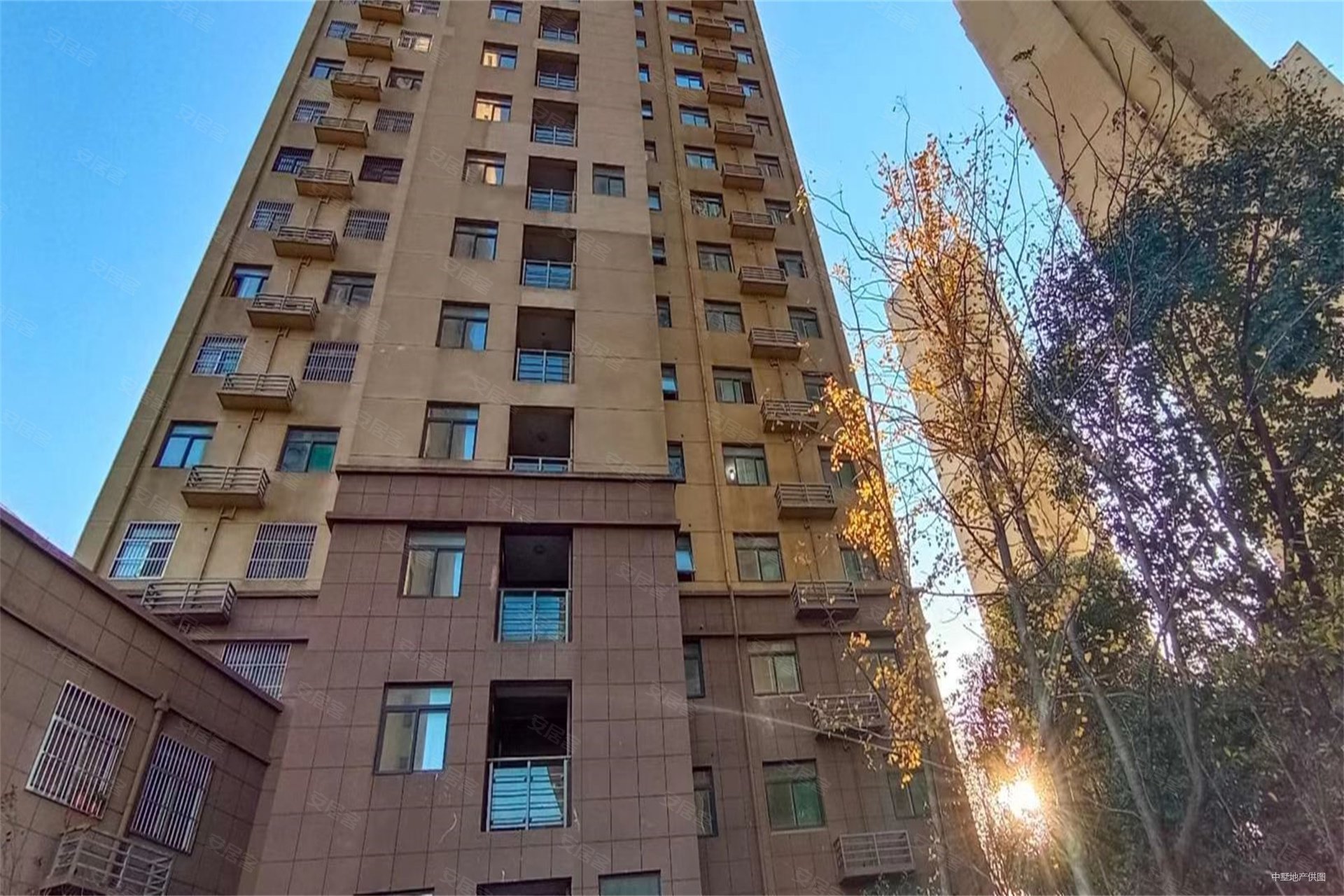 合肥房产网>合肥二手房>庐阳二手房>海棠社区二手房>京福花园米兰苑>