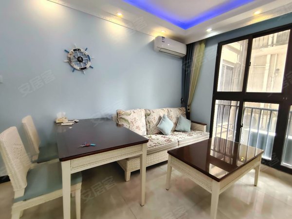 惠州大亚湾西区中萃花城湾精装修没住过两房 万达广场对面中萃花城湾