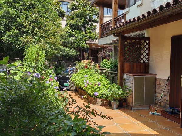 重庆武隆仙女山仙山流云仙女山避暑房出租,独立花园院坝,小区环境好