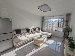 吉林船营水门洞无中介，可月付，雾凇花园出租房源真实图片