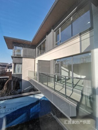 汇置山湖(别墅)5室3厅3卫150㎡南北255万