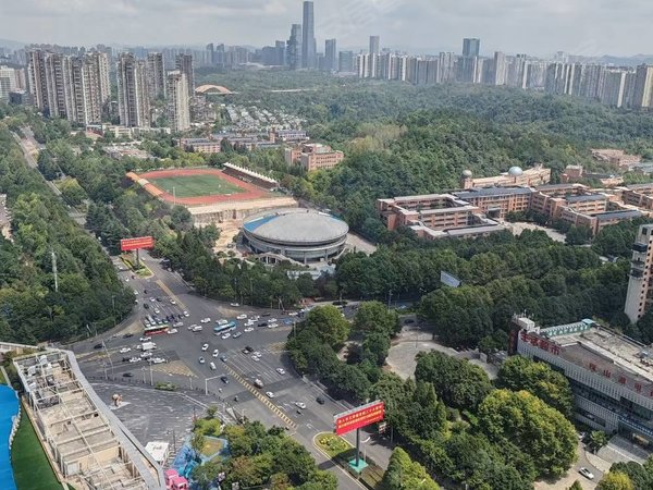 贵阳观山湖商贸城碧桂园西南上城博士府西南上城博士府  学校附近家电