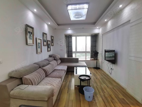 重庆长寿凤城街道香堤雅郡香缇雅郡精装两室,出租,八百月租出租房源