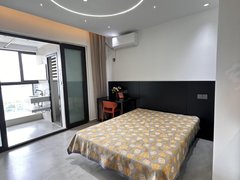 苏州吴中郭巷保利悦都朝阳主卧大间湖景房近地铁近长申广场交通便利好停车出租房源真实图片