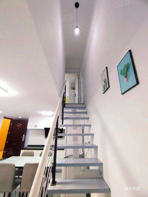 交通便捷 产权清晰 中间楼层 医疗配套成熟,苏州湾天铂(商住楼)二手房