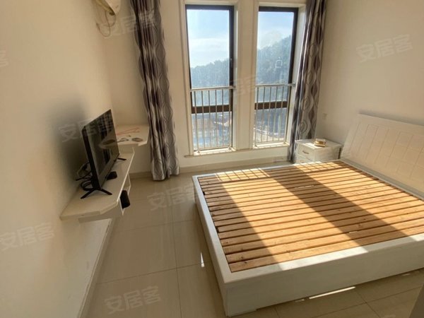 湖州长兴长兴市区画溪花园一小 九汇城附近 画溪花园电梯两房 家电