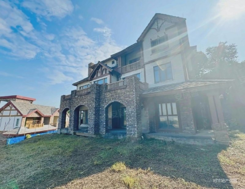 一线看海景大别野!500平大花园 山顶大豪宅 南沙奥园随时看