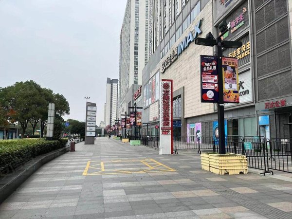 无锡滨湖河埒万达公寓(滨湖)滨湖 万达 单身公寓 朝北 现代精装 不养