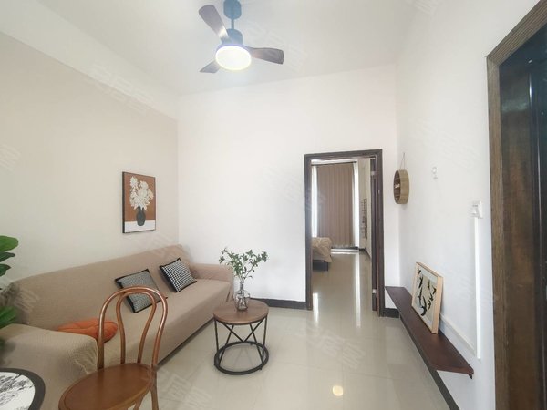 玉林玉州玉州周边金都花园万达广场 金都花园 一房一厅 配套齐全 可