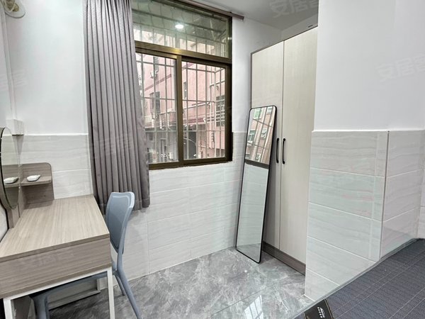 深圳光明公明合水口村6号线合水口站 精装大两房一厅 通燃气 带阳台