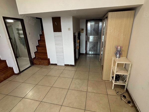 广州海珠广州大道南翠馨华庭翠馨华庭3房1厅出租保养新高层出租房源