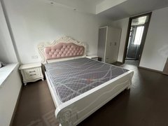 （床很好，每天睡个好觉）小区新环境好有两卫 房东好东港星悦府