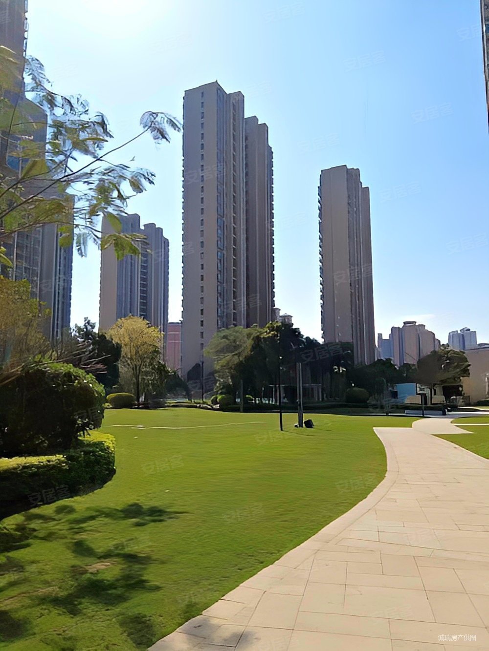 新力花园精装修109平方南北通只售103万