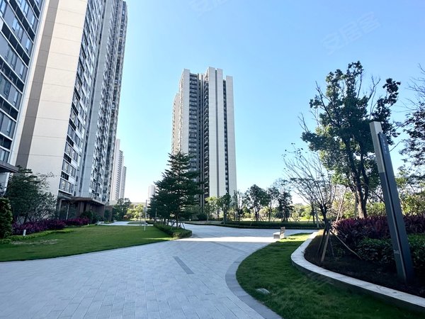 广州黄埔鱼珠富颐华庭停车免废 富颐华庭 精装三房 家私电器齐全 拎包