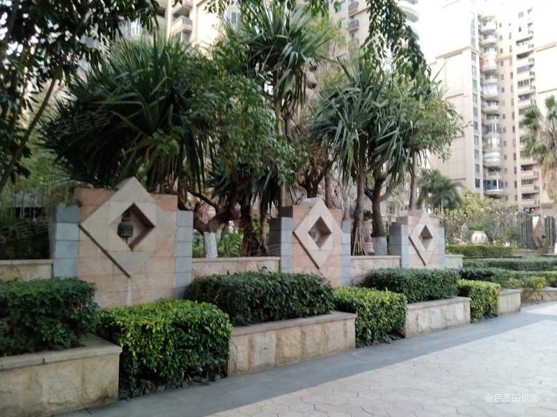 厦门房产网>厦门二手房>海沧二手房>滨海社区二手房>中骏蓝湾半岛>800