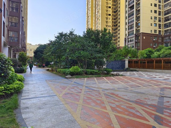 南宁武鸣武鸣城区康和城康和城三房 一线江景房 配套齐全 可拎包入住