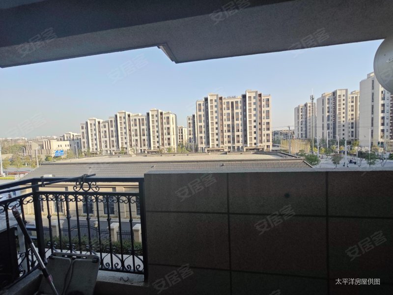 罗青湾新苑2室1厅1卫80㎡南北245万