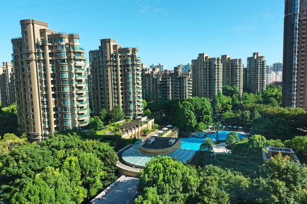 上海小区 浦东小区 杨东小区 上海绿城 上海绿城怎么样