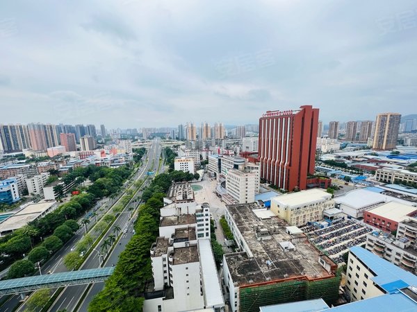 南宁西乡塘科园大道大学公园里(三期)哇,这也太好看了叭!
