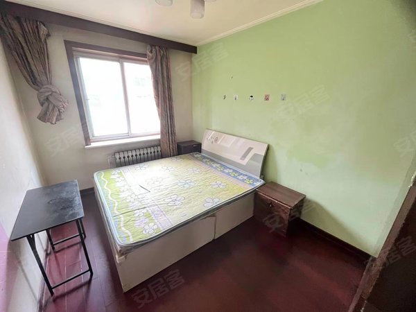 沈阳大东东站圆缘雅居月付急租无中介费圆缘雅居近东北da马路地铁口