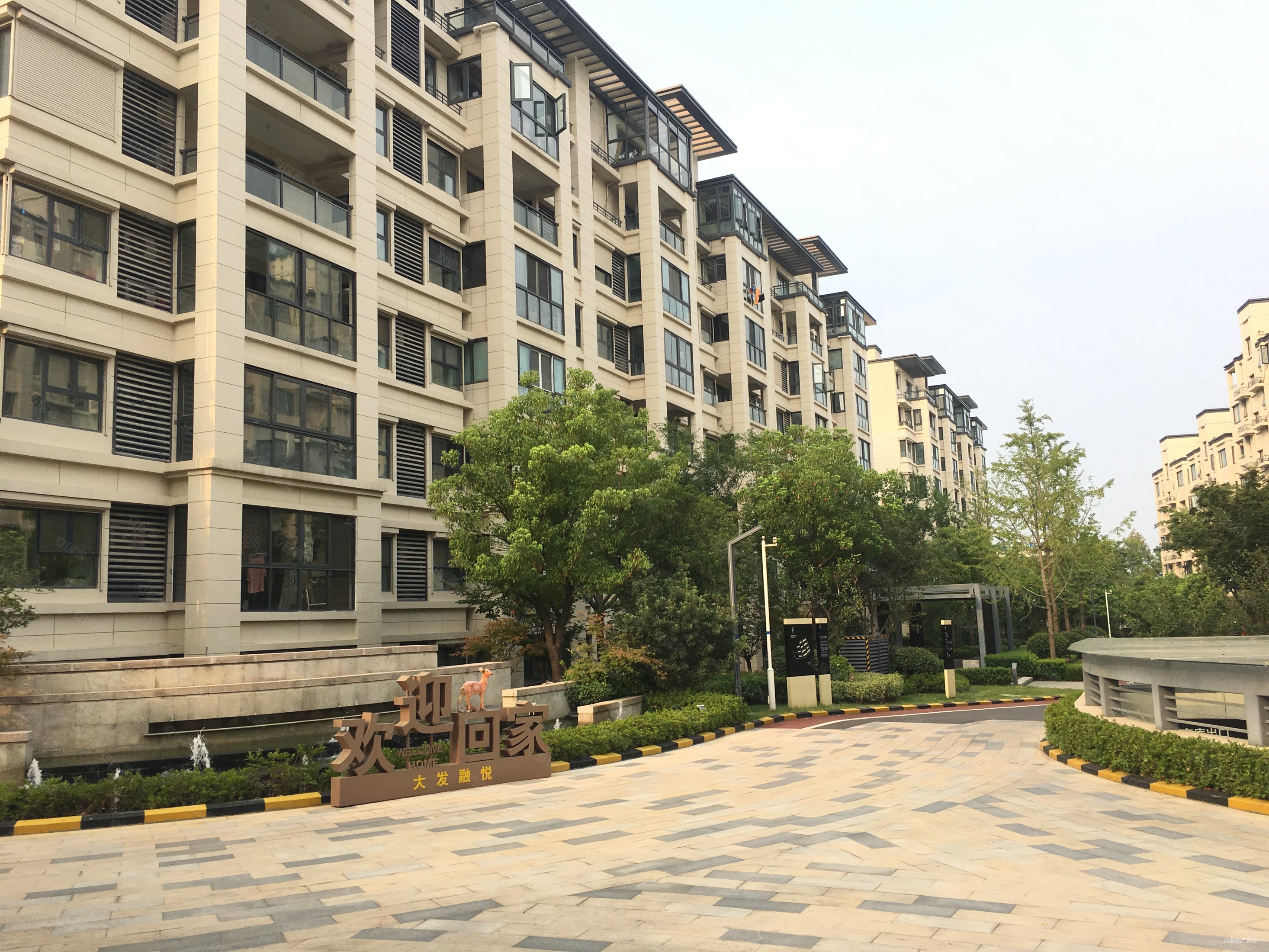 钟灵街地铁紫金华府佳园房源次新小区花园洋房随时看房