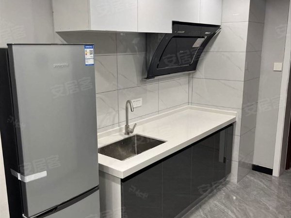 邯郸丛台拉德芳斯美的拉德芳斯(商住楼)拉德芳斯 复式 1室1厅1卫 包物业 家电家具齐全出租房源真实图片