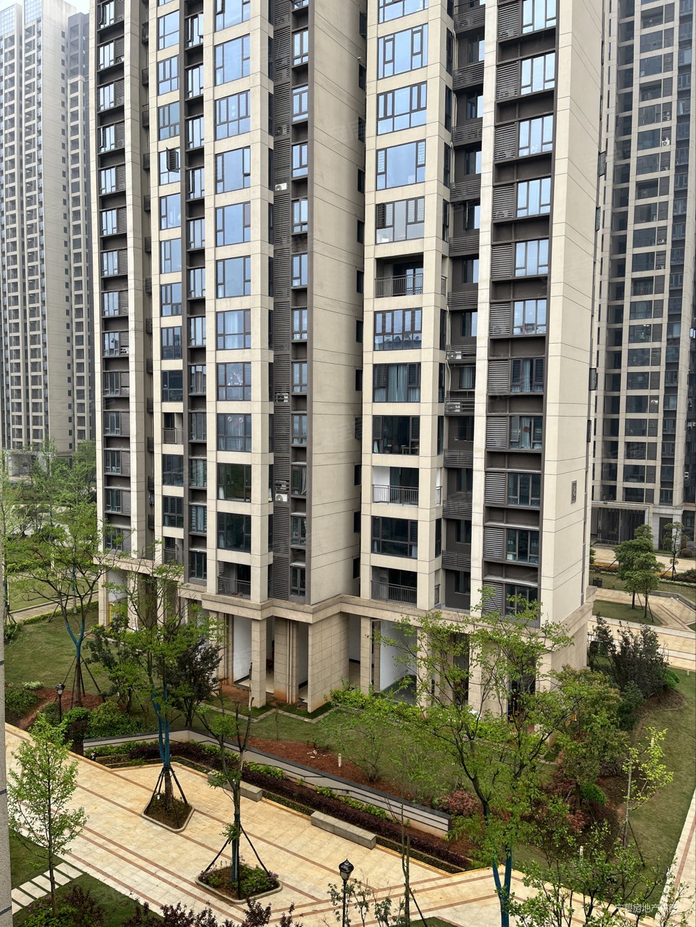 7层电梯洋房带露台长房宁州府4房2厅南北通透方便