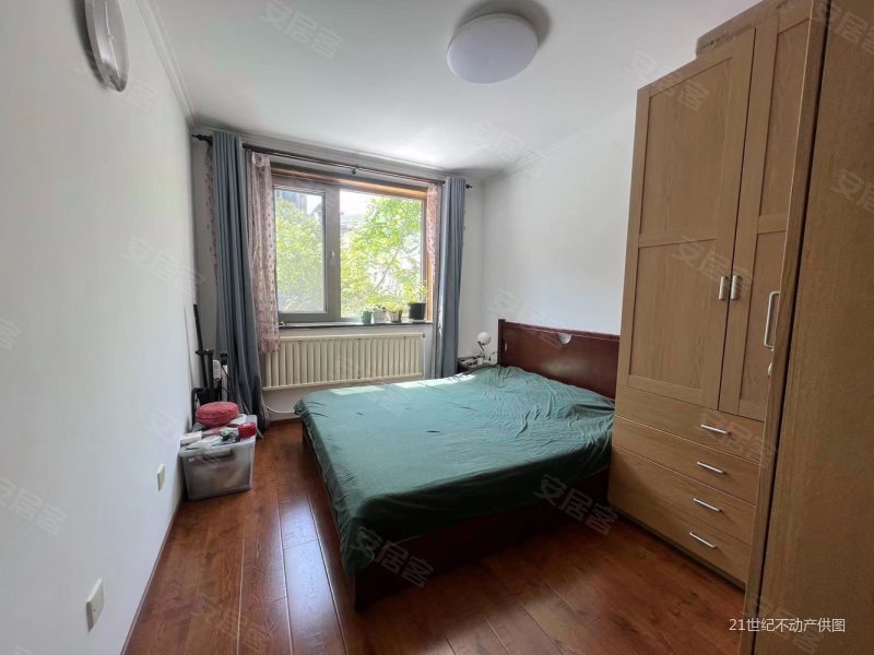 翠海明苑 低楼层 明卫 南北 满五 诚心出售 看房