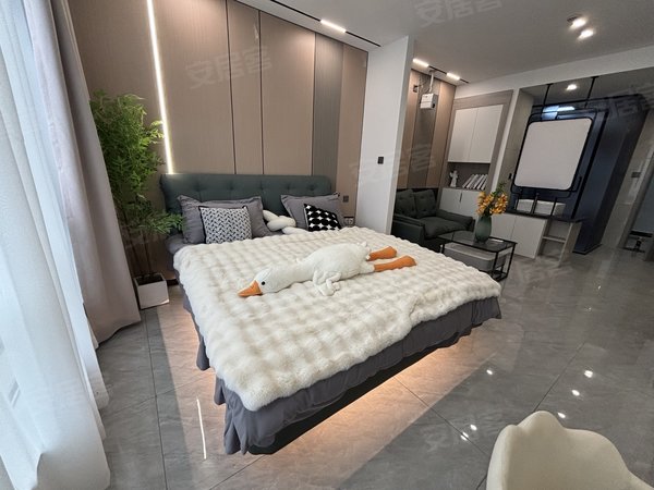 金华东阳东阳市中心吴宁西路7,13号楼好乐多 新光汇 一室一厅 超大房间 干湿分离起租出租房源真实图片